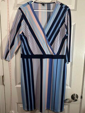 Roz & Ali Blue Navy Blush Stripe Faux Wrap Dress 3/4 Sleeve Midi Stretch Size L